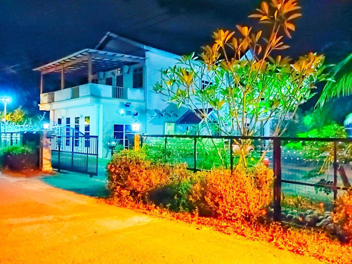 Kurau Inn Farmstay Kuala Kurau Bagian luar foto
