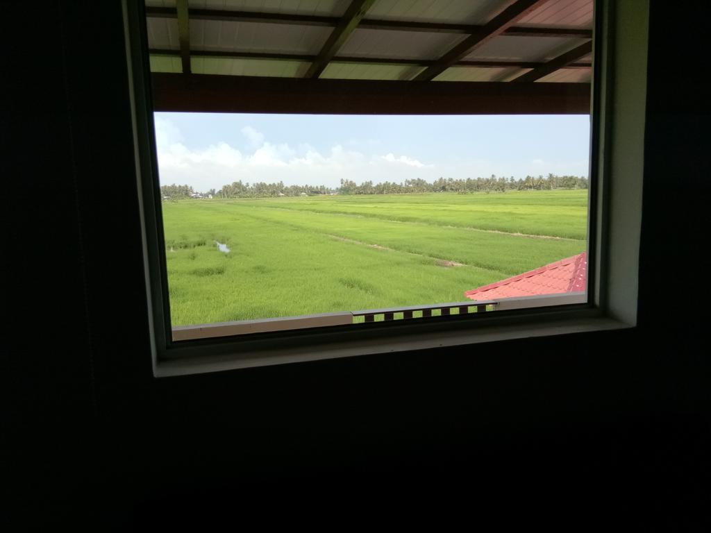 Kurau Inn Farmstay Kuala Kurau Bagian luar foto