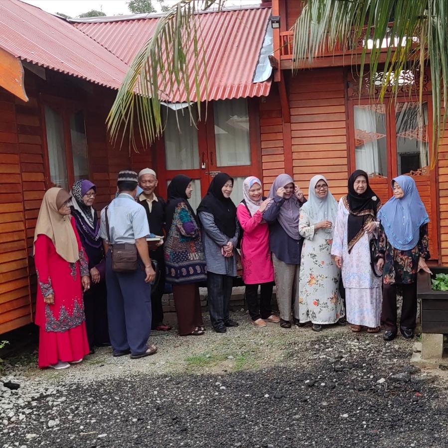 Kurau Inn Farmstay Kuala Kurau Bagian luar foto
